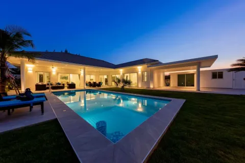 Villa in Hua Hin, Thailand 2 Schlafzimmer № 221782 - Foto 29