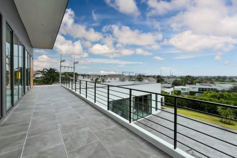Villa in Hua Hin, Thailand 5 Schlafzimmer № 221780 - Foto 4