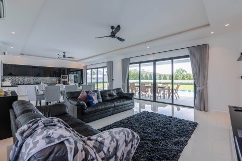 Villa in Hua Hin, Thailand 3 Schlafzimmer № 221779 - Foto 9