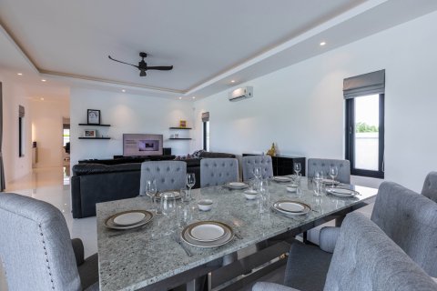 Villa in Hua Hin, Thailand 3 Schlafzimmer № 221779 - Foto 13