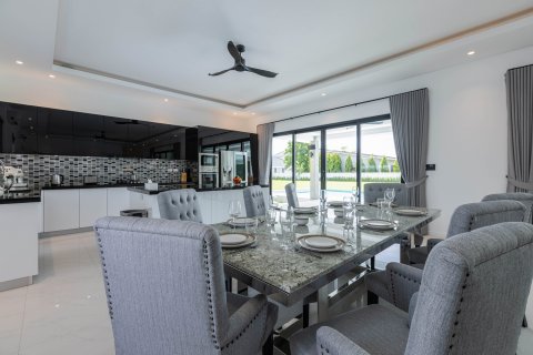 Villa in Hua Hin, Thailand 3 Schlafzimmer № 221779 - Foto 14