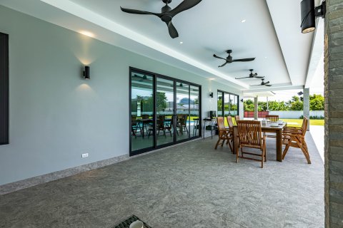 Villa in Hua Hin, Thailand 3 Schlafzimmer № 221779 - Foto 6