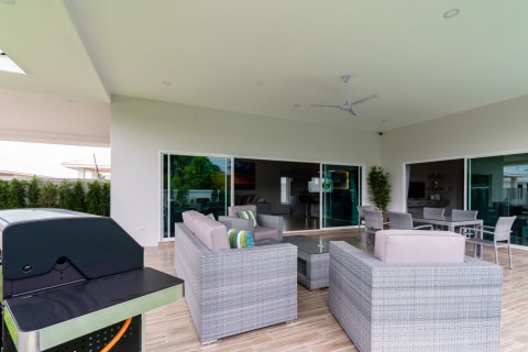 Villa in Hua Hin, Thailand 3 Schlafzimmer № 221783 - Foto 13