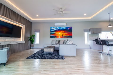 Villa in Hua Hin, Thailand 3 Schlafzimmer № 221783 - Foto 16