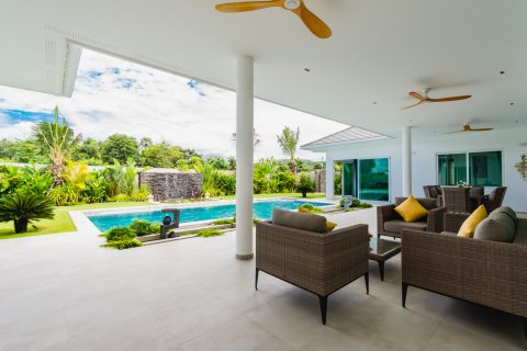 Villa in Hua Hin, Thailand 3 Schlafzimmer № 221781 - Foto 13
