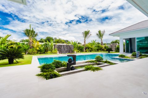 Villa in Hua Hin, Thailand 3 Schlafzimmer № 221781 - Foto 8