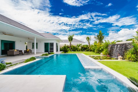 Villa in Hua Hin, Thailand 3 Schlafzimmer № 221781 - Foto 6