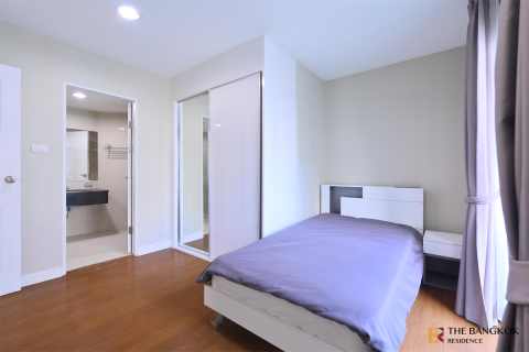 Condo in Bangkok, Thailand, 5 bedrooms № 184690 - photo 4