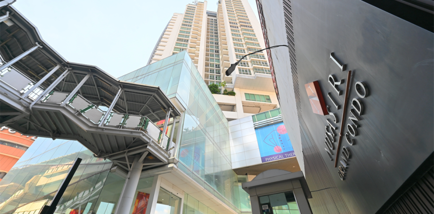 Condo in Bangkok, Thailand, 3 bedrooms № 184693