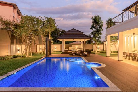 Villa à Chiang Mai, Thaïlande 5 chambres № 175537 - photo 19