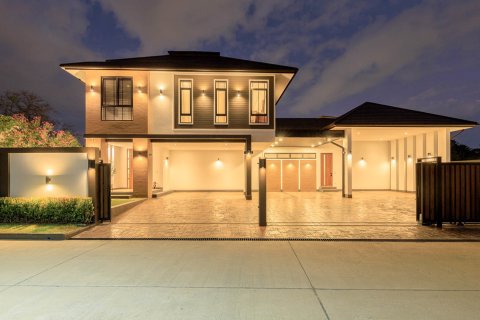 Villa à Chiang Mai, Thaïlande 5 chambres № 175537 - photo 20