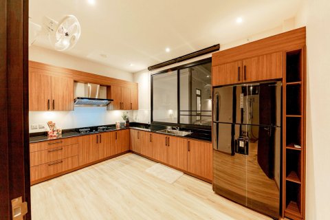 Villa à Chiang Mai, Thaïlande 5 chambres № 175538 - photo 10