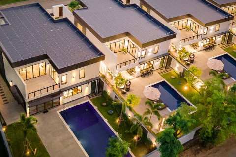 Villa à Chiang Mai, Thaïlande 4 chambres № 175540 - photo 30