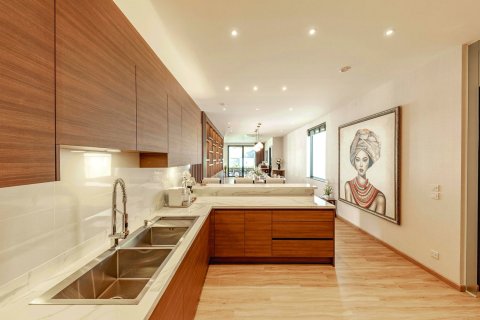 Villa à Chiang Mai, Thaïlande 5 chambres № 175535 - photo 7