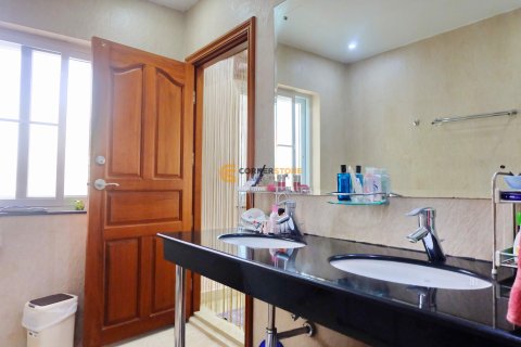 Studio on Jomtien Beach, Pattaya, Thailand № 182998 - photo 21