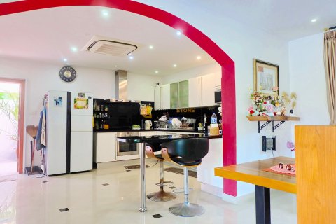 Studio on Jomtien Beach, Pattaya, Thailand № 182998 - photo 11