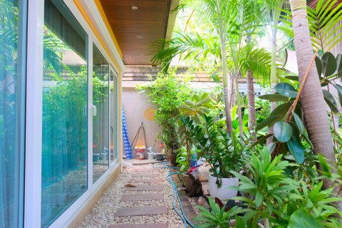 Studio on Jomtien Beach, Pattaya, Thailand № 182998 - photo 28