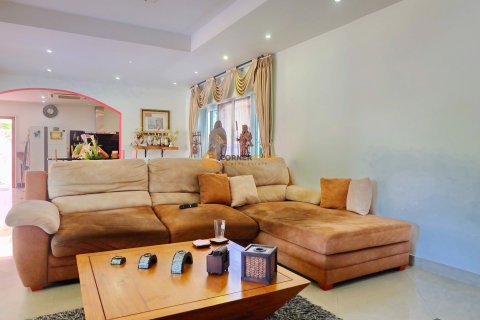 Studio on Jomtien Beach, Pattaya, Thailand № 182998 - photo 9
