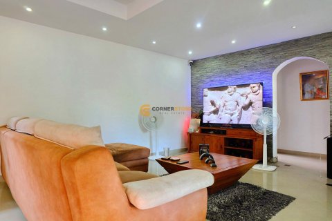Studio on Jomtien Beach, Pattaya, Thailand № 182998 - photo 8