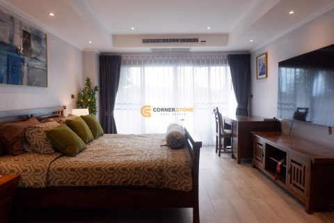 Studio in the Condo on Jomtien Beach, Pattaya, Thailand  № 182997 - photo 12