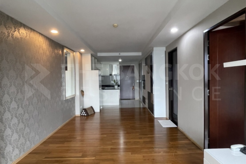 Condo in Bangkok, Thailand, 1 bedroom № 233181 - photo 5