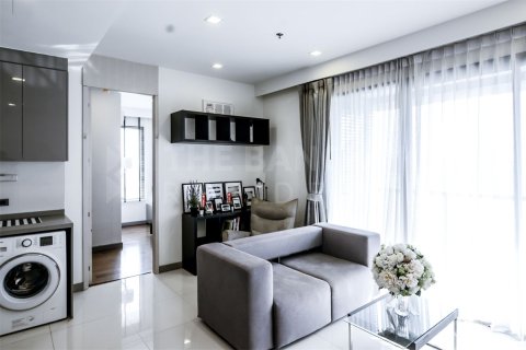 Eigentumswohnung in Bangkok, Thailand, 1 Schlafzimmer  № 233182
