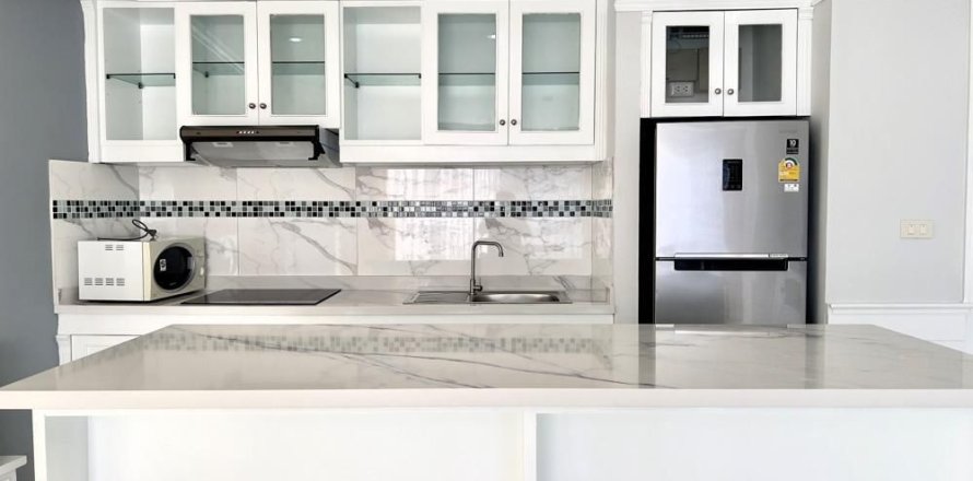 Студия в кондо в Паттайе, Таиланд № 147395