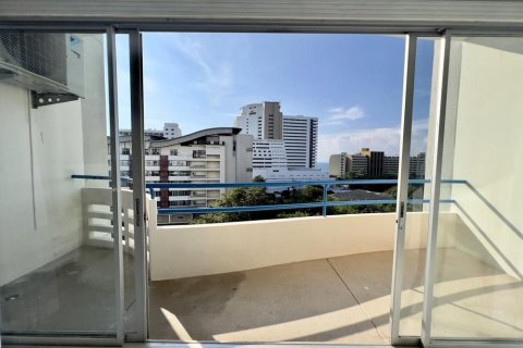 Студия в кондо в Паттайе, Таиланд № 147395 - фото 25