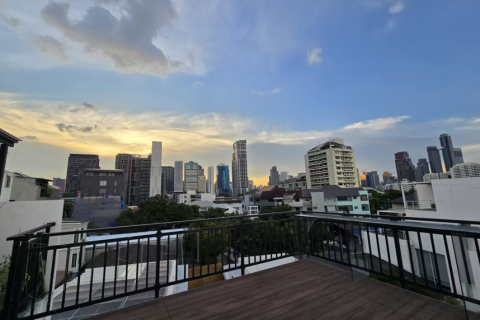 Вилла в Ваттхане, Бангкок, Таиланд с 4 спальнями  № 147396 - фото 5
