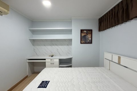 Condo in Watthana, Bangkok, Thailand, 2 bedrooms № 200707 - photo 20
