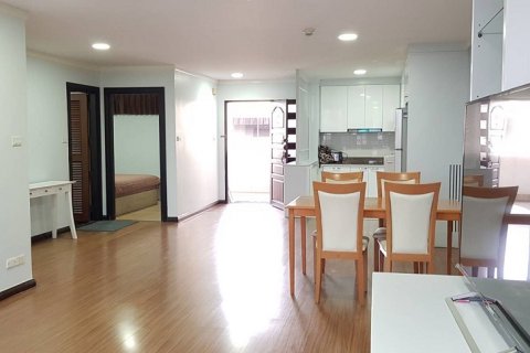 Condo in Watthana, Bangkok, Thailand, 2 bedrooms № 200707 - photo 4