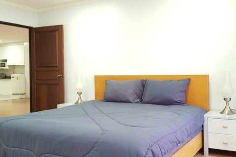 Condo in Watthana, Bangkok, Thailand, 2 bedrooms № 200707 - photo 13
