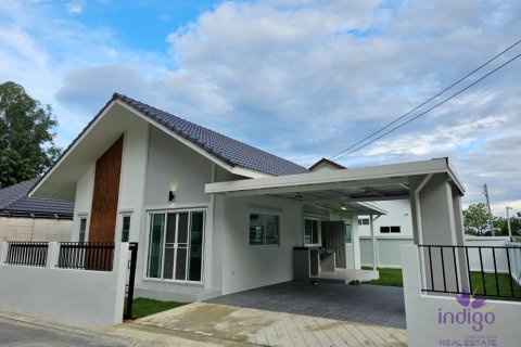 House in Mae Rim, Thailand 3 bedrooms № 205587 - photo 2