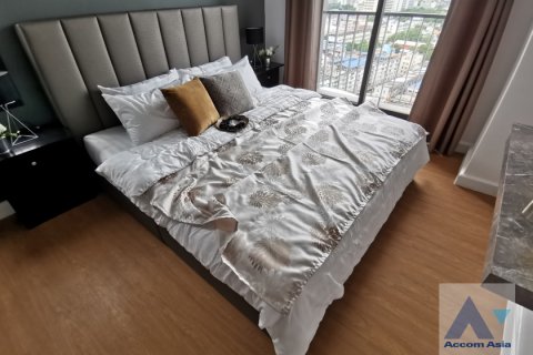 Eigentumswohnung in Sathon, Bangkok, Thailand, 1 Schlafzimmer № 219083 - Foto 8