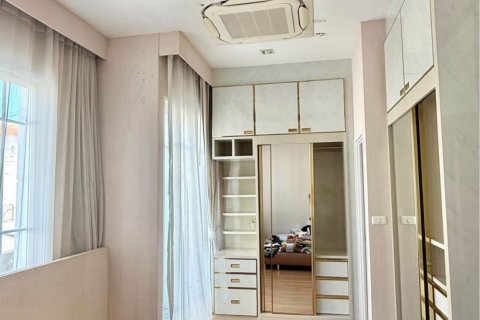 Таунхаус в Чиангмае, Таиланд с 4 спальнями  № 151563 - фото 7