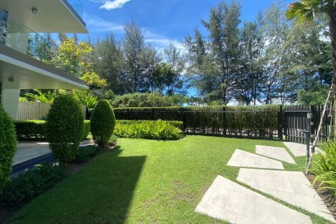 Condo in Hua Hin, Thailand, 3 bedrooms № 139784 - photo 10