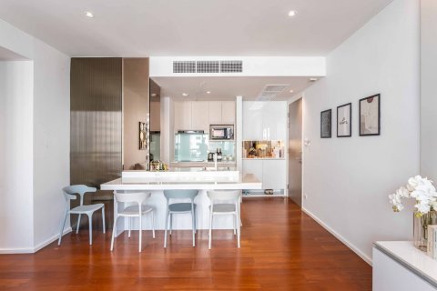 Condo in Watthana, Bangkok, Thailand, 2 bedrooms  № 139782 - photo 8