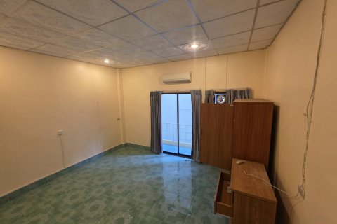 Commercial property in Pattaya, Thailand 220 sq.m. № 153776 - photo 11