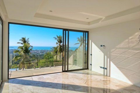 House in Ko Samui, Thailand 4 bedrooms № 153777 - photo 14