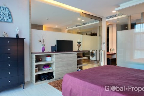 Condo in Pattaya, Thailand, 1 bedroom  № 198744 - photo 13