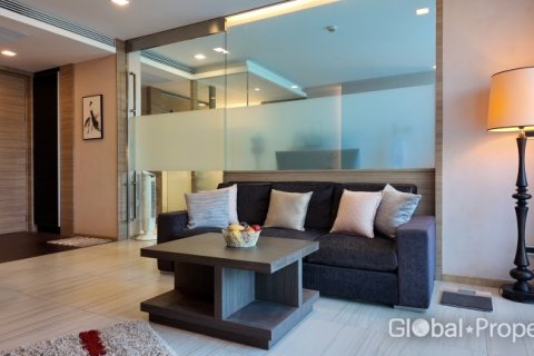 Condo in Pattaya, Thailand, 1 bedroom  № 198744 - photo 8