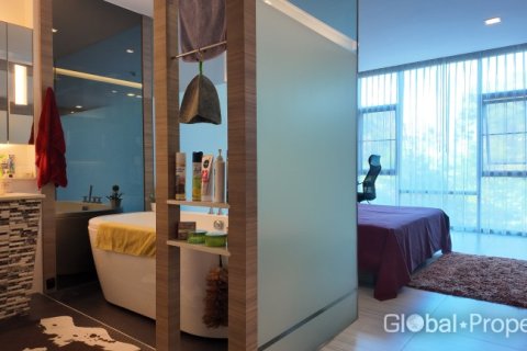 Condo in Pattaya, Thailand, 1 bedroom  № 198744 - photo 16