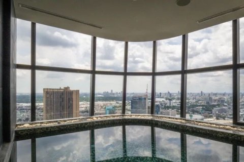 Condo in Khlong Toei, Bangkok, Thailand, 2 bedrooms № 155240 - photo 12