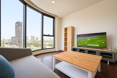 Condo in Khlong Toei, Bangkok, Thailand, 2 bedrooms № 155240 - photo 2