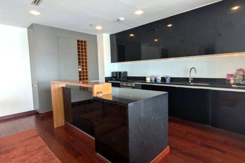 Кондоминиум с 2 спальнями в Кхлонг Сане, Бангкок, Таиланд № 155239 - фото 9