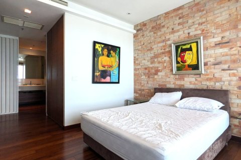 Кондоминиум с 2 спальнями в Кхлонг Сане, Бангкок, Таиланд № 155239 - фото 11