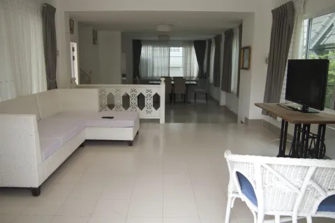 House in Hua Hin, Thailand 3 bedrooms № 155243 - photo 3