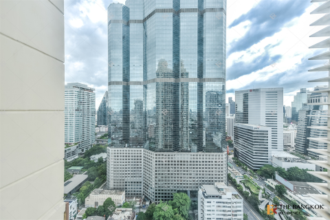 Condo in Bangkok, Thailand, 1 bedroom  № 186927 - photo 3