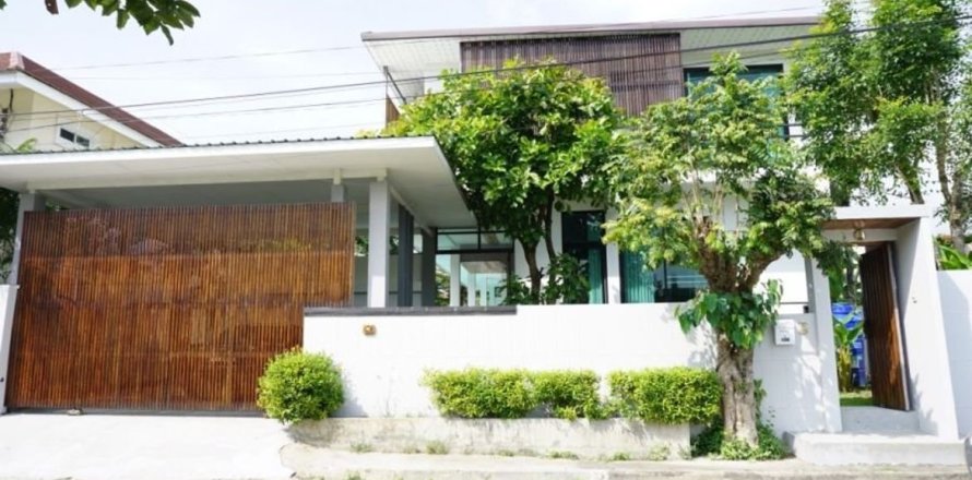 Дом в Чиангмае, Таиланд с 3 спальнями  № 160053