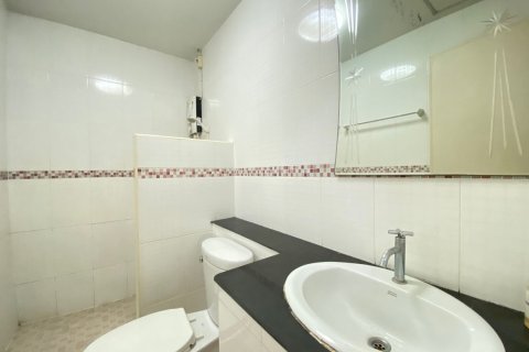 Propriété commerciale à Chiang Mai, Thaïlande № 160052 - photo 22